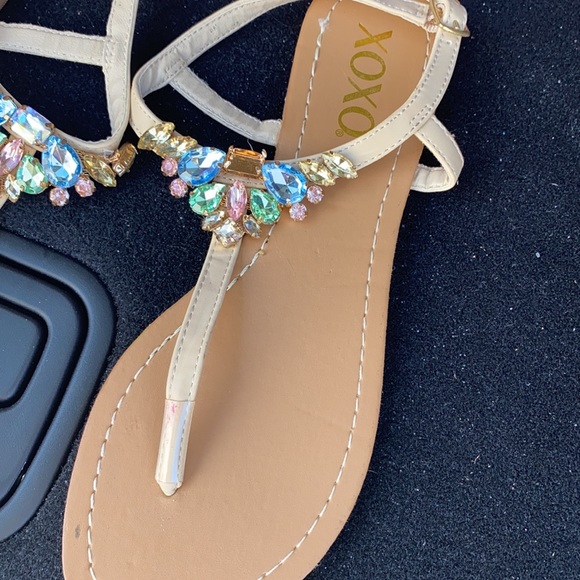 Sandals - Picture 2 of 6